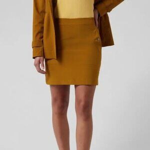 Athleta Vienna Short Cargo Skort Womens 14 Yellow Active Hiking Golf Tennis NEW